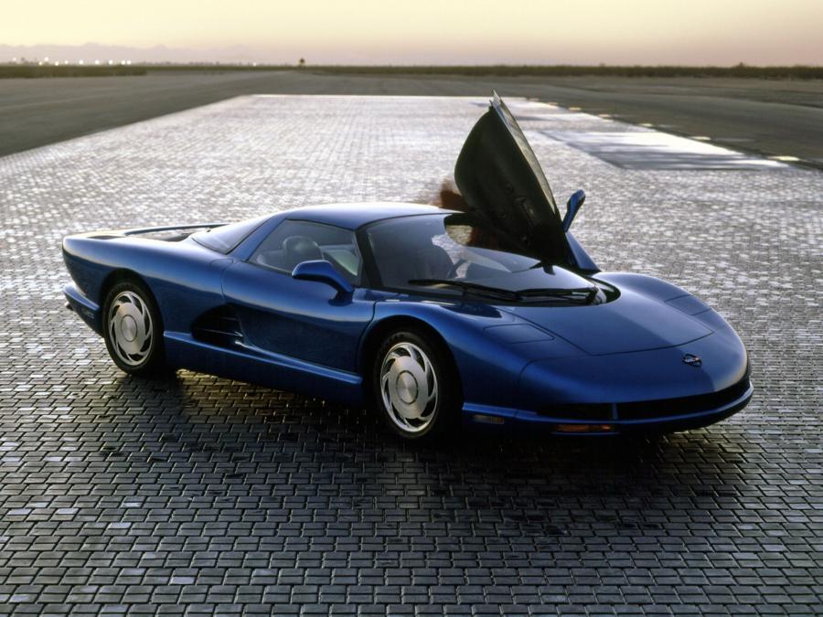  Chevrolet Corvette CERV III 1990 года  (фото 4 из 8)